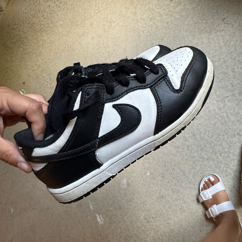 Nike Kids Black and White Sneakers